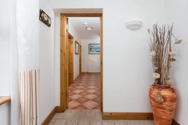 Oda ve Kahvaltı Nellie Dee's 3*